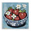 «Strawberries in Blue Bowl», plaque murale par Gina Kelly