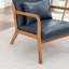 Fauteuil avec revêtement en bois et cuir-395610198