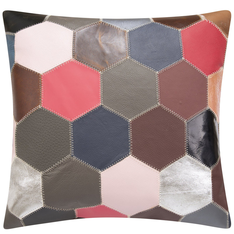 Coussin en cuir de vache multicolore à motif patchwork - Design hexagonal