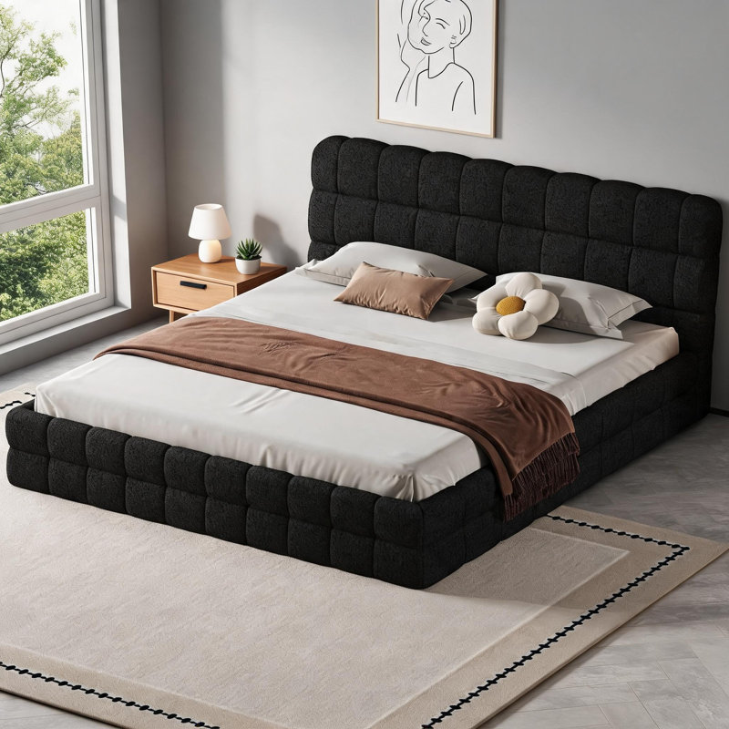 Lit plateforme tapissier très grand à silhouette moderne et minimaliste noir mat sans sommier
