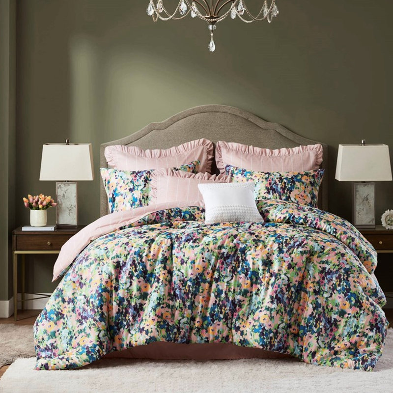Grand édredon de 8 pièces, imprimé floral avec détails complexes, coton léger et jupe de lit sur mesure