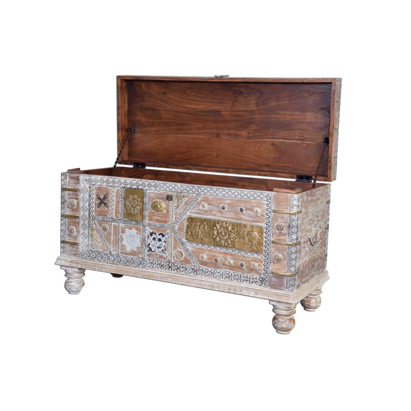 Clairlea Blanket Chest