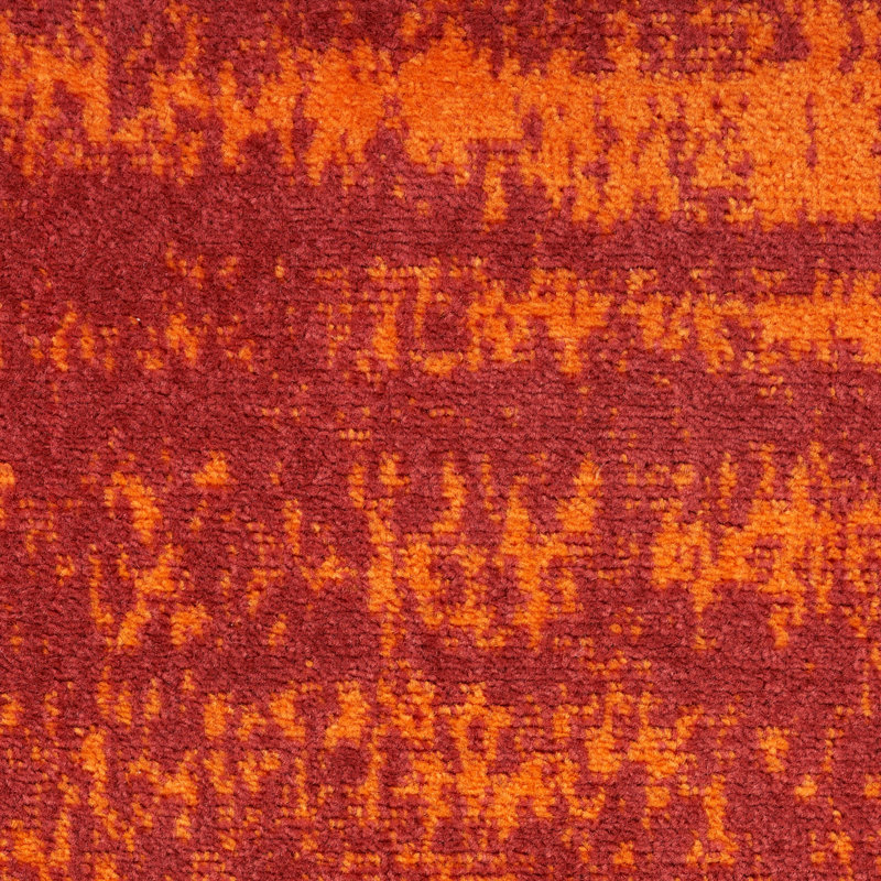 Pentworth Machine Woven Chenille Indoor/Outdoor Area Rug in Red, Rectangle 5' x 7'