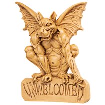 Design Toscano Manchester's Cathedral Gothic Chimera Gargoyle Statue — Time  for a Clock