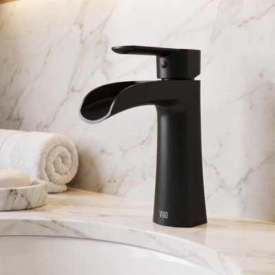 Robinet de salle de bain monotrou Paloma