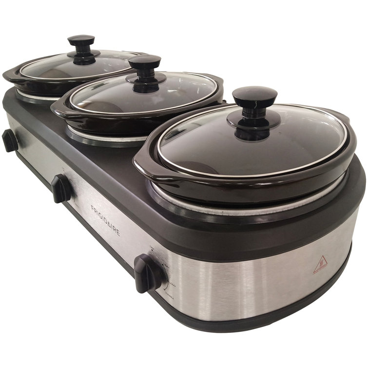 Frigidaire 420-Watt Triple Slow Cooker and Buffet Server with Three 2.5- Quart Ceramic Pots
