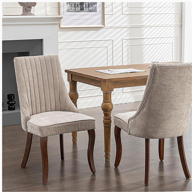 Ensemble de table et chaises Dragon, Beige