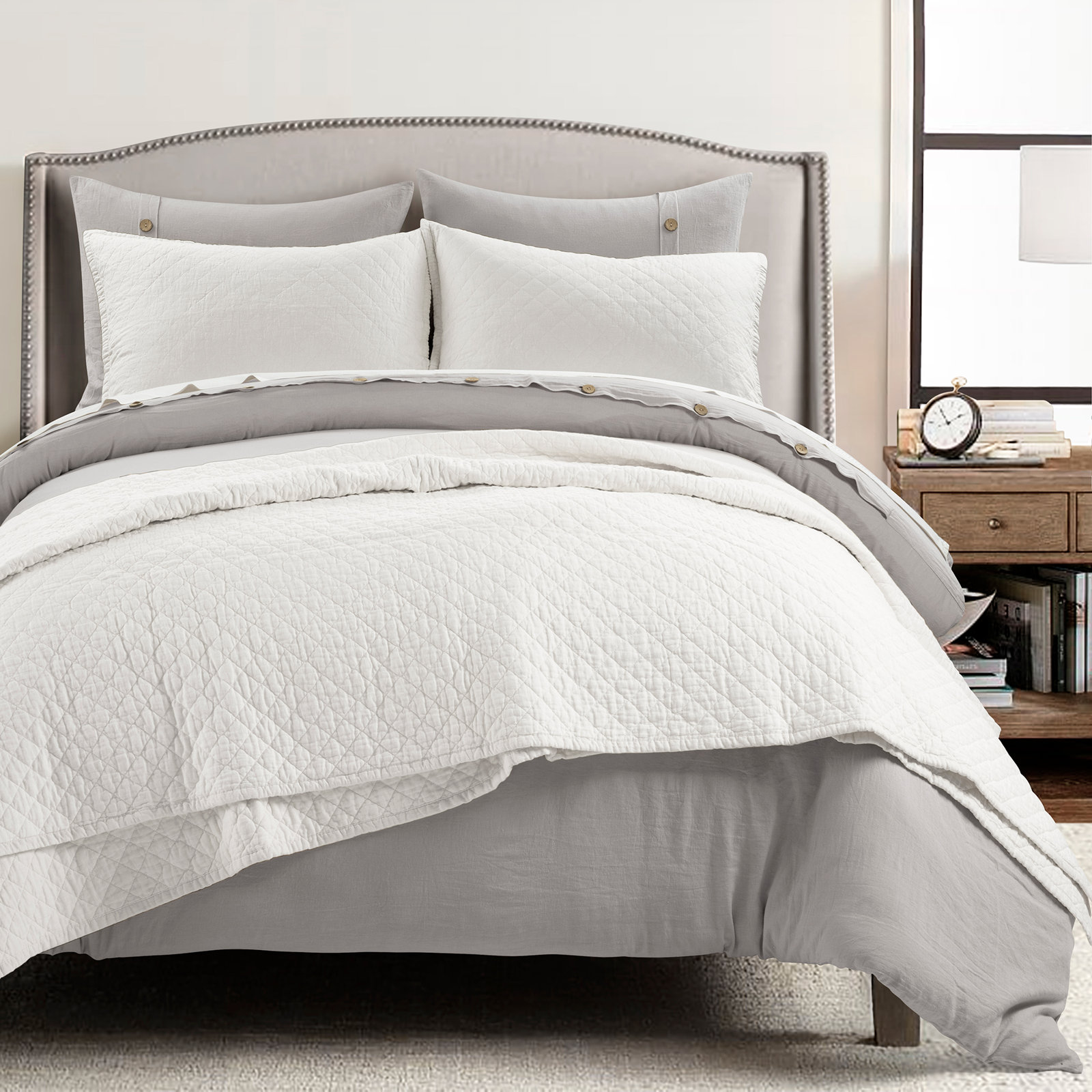 Gabriella Belgian Flax Linen Quilt Set, Queen Duvet Cover + 2 Shams, White