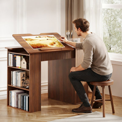 Table de dessin réglable avec planche inclinable à 12 réglages, station de charge intégrée (2AC + 2USB), 2 tiroirs, tablettes à 3 niveaux, bureau de dessin multifonctionnel pour l'art / l'artisanat / la couture / l'ordinateur
