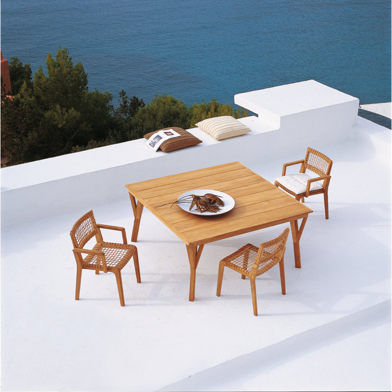 Synthesis Outdoor Lounge Chair