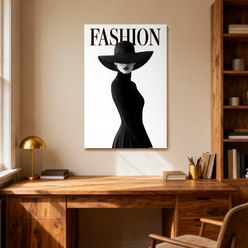 Mannequin avec chapeau large, H 12 po x l 18 po
