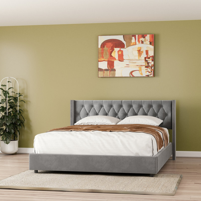 Lit rembourré en velours avec 4 tiroirs de rangement Better Home Products Izayah, Grand, Gris