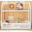 Lit en bois avec clôture et porte-898349313