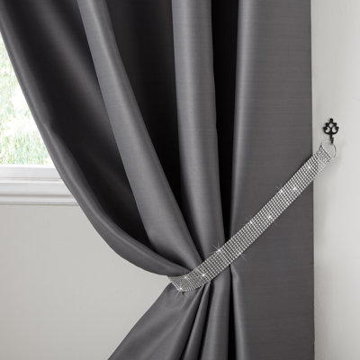Mckee Curtain Holdback