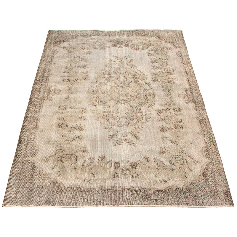 Tapis décoratif en laine gris clair 5 pi 5 po x 9 pi 4 po Deresa noué à la main