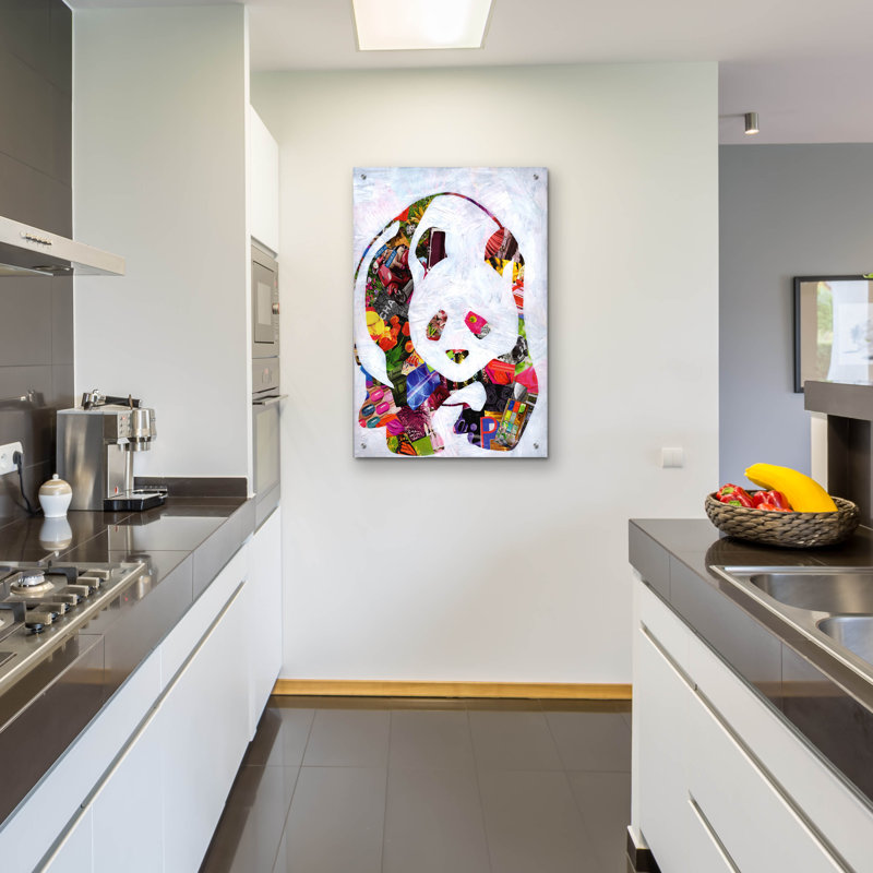 "Panda" par Artpoptart sur plastique / acrylique, 36 po x 24 po