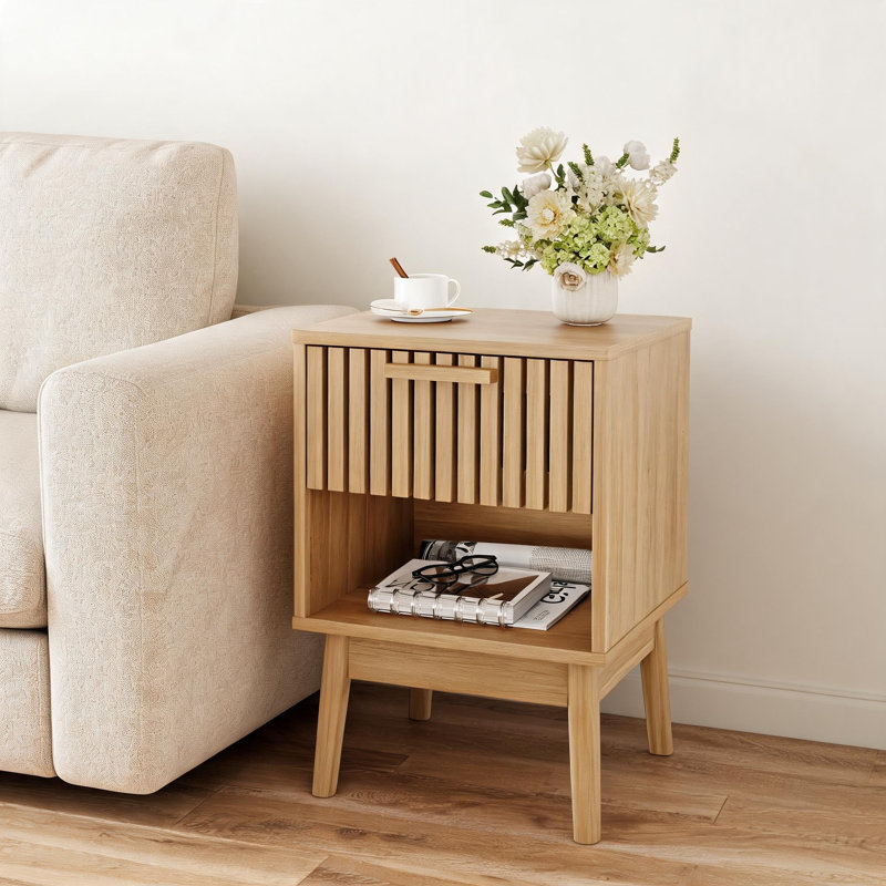 Table de chevet Boho, table d'appoint étroite en bois avec tiroir et tablette ouverte, table de bout compacte moderne pour petit salon de chambre à coucher