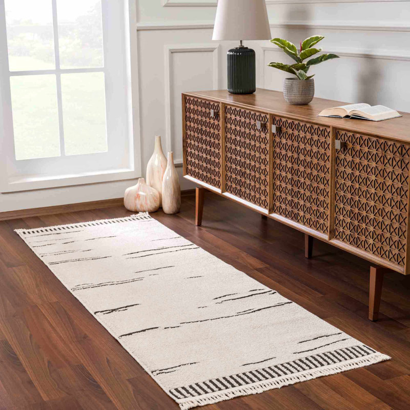 Tapis beige en polypropylène tissé à la machine Jedidja, Tapis de couloir 2 pi 7 po x 7 pi 3 po