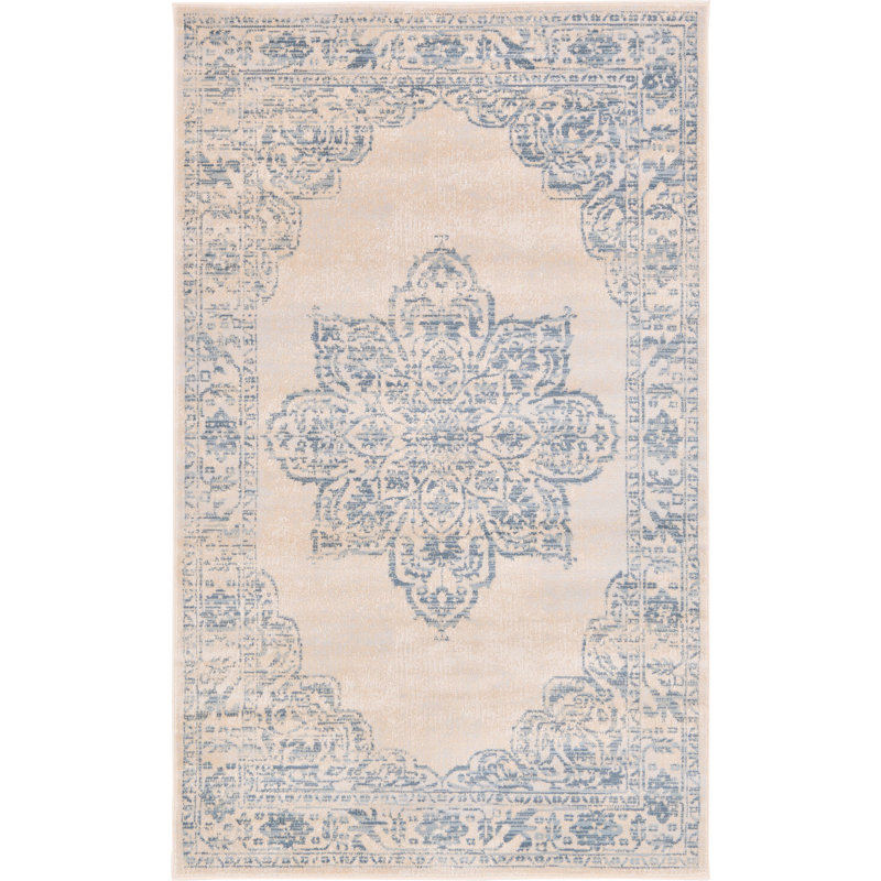 Garvyn Geometric Indoor Rug, Rectangle 3'3" x 5'3"
