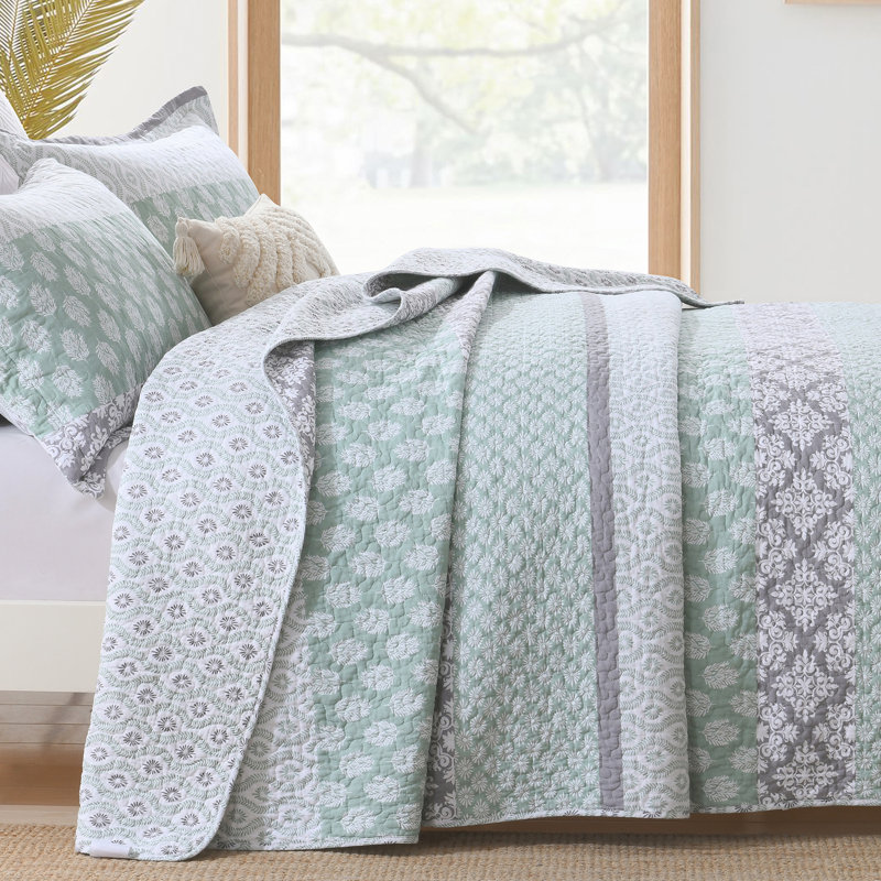 Gray and Green Reversible Cotton Queen Quilt Set