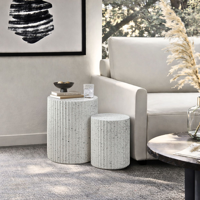 19.5 '' H Round Nesting Side Tables Set of 2