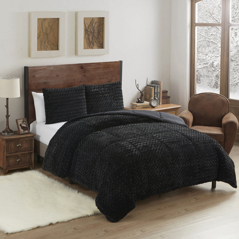 King Cream Faux Fur Reversible Comforter Set