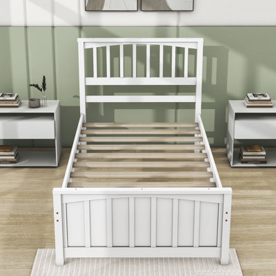Lit plateforme simple en bois