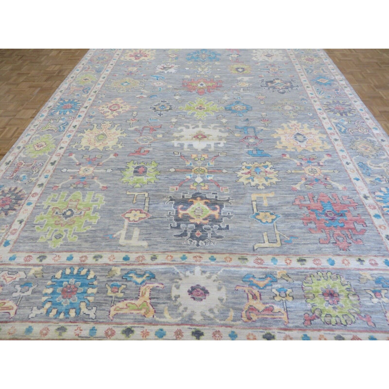 Tapis unique gris de 10 pi x 13 pi 10 po