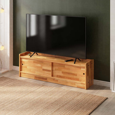 Meuble télé bas en bois massif avec portes coulissantes Clark - Solution de rangement moderne