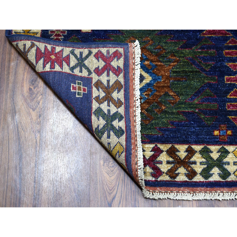 Tapis à main one-of-kind-noué la 2010 ersari blue s 6 pi x 8 pi 10 po Grapevine