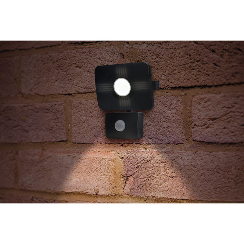 1-Light LED Flood Light
