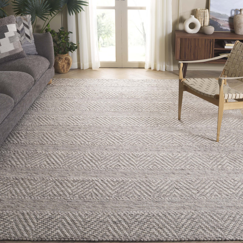 Stalybridge Geometric Beige/Light Grey Area Rug, Rectangle 8' x 10'