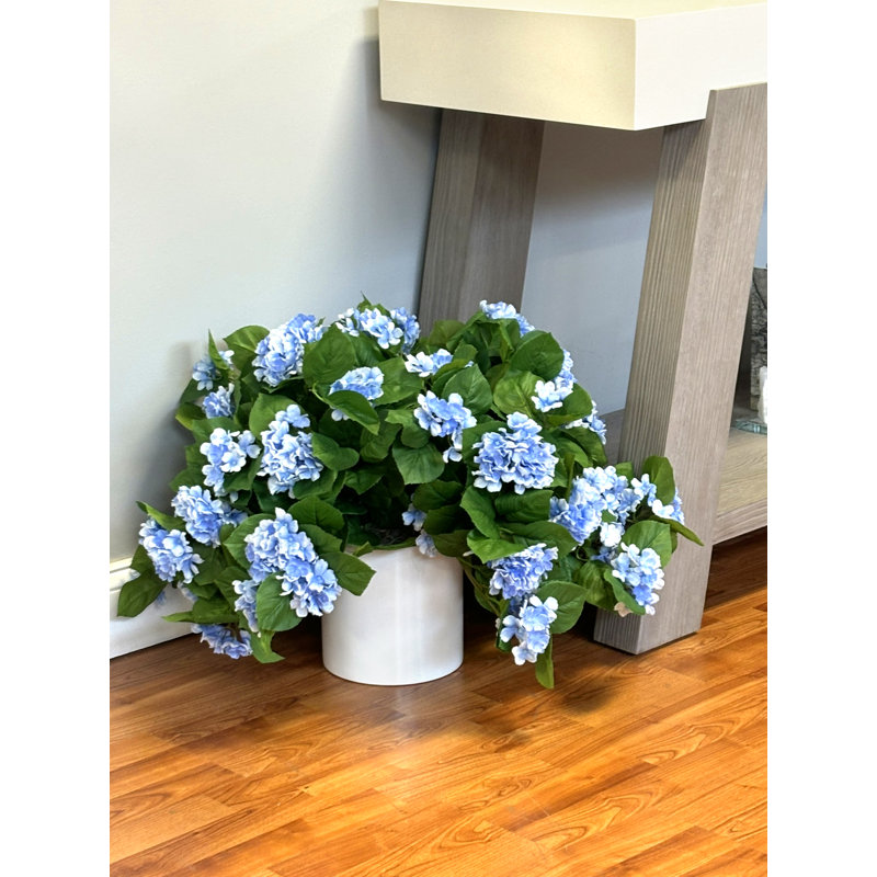Outdoor UV Hydrangeas Arranged in Fiberstone Pot, Blue