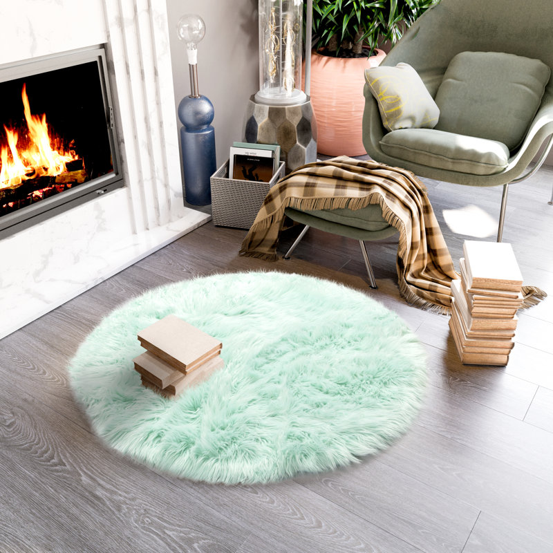 Diller Mint Faux Fur Machine Washable Shag Fluffy Area Rug, Round 3'