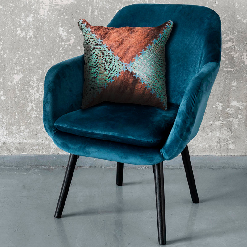 Housse de coussin en cuir de vache et en cuir avec coutures décoratives, Brun / noir / turquoise
