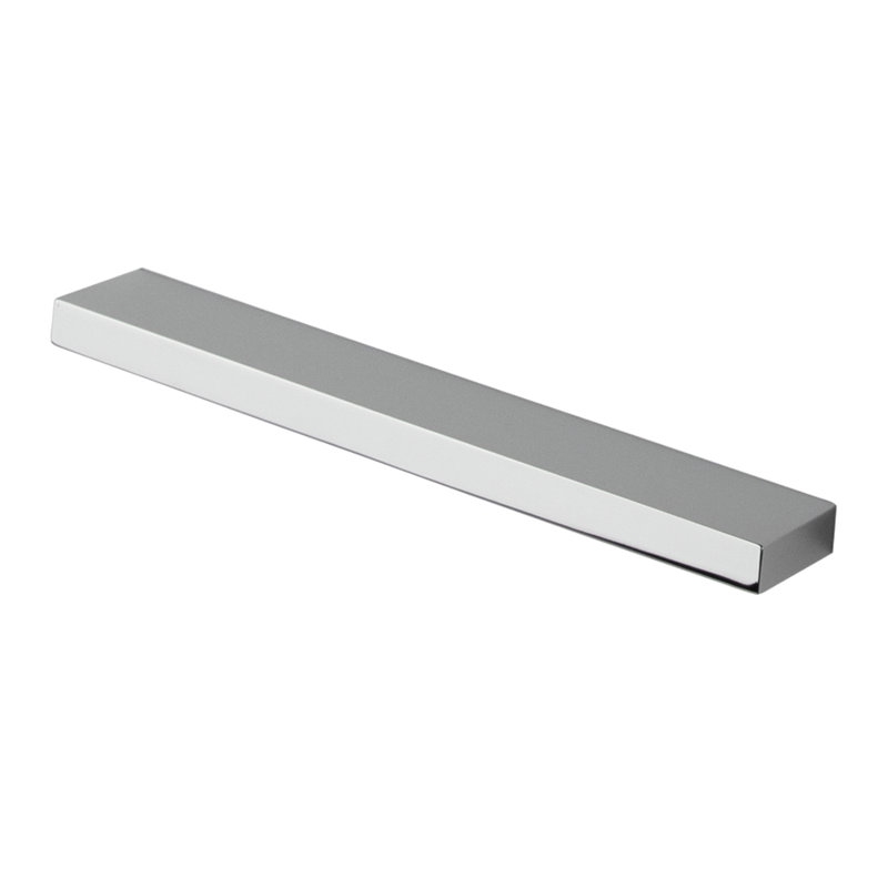 Aquatre 32.25'' W Vanity, Triple, Silver Oak, Matte Black