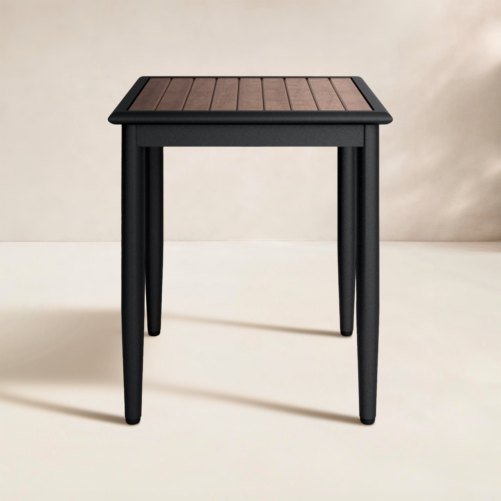 Limetta 19'' Resin Outdoor Side Table