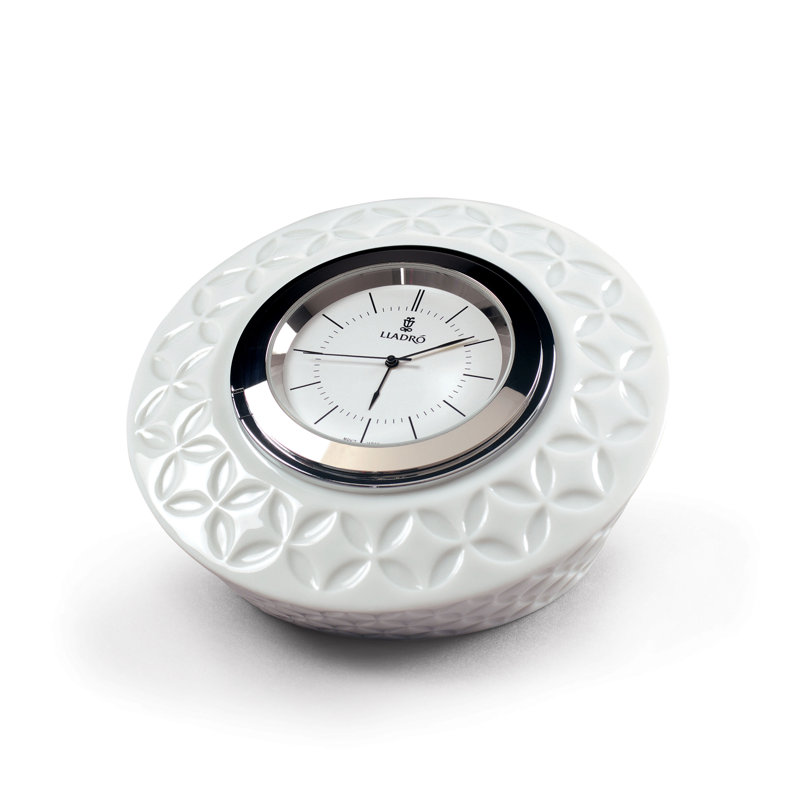 Hitoiki Analog Porcelain Mechanical Tabletop Clock in White
