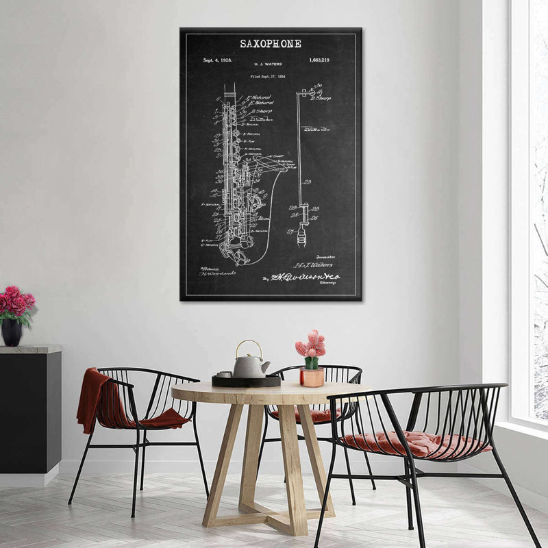Saxophone BW verni sur toile, H 39 po x l 26 po x P 1,25 po