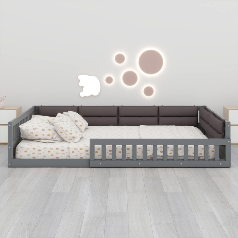 Lit plateforme tapissier en bois avec garde-corps et coussin, Gris