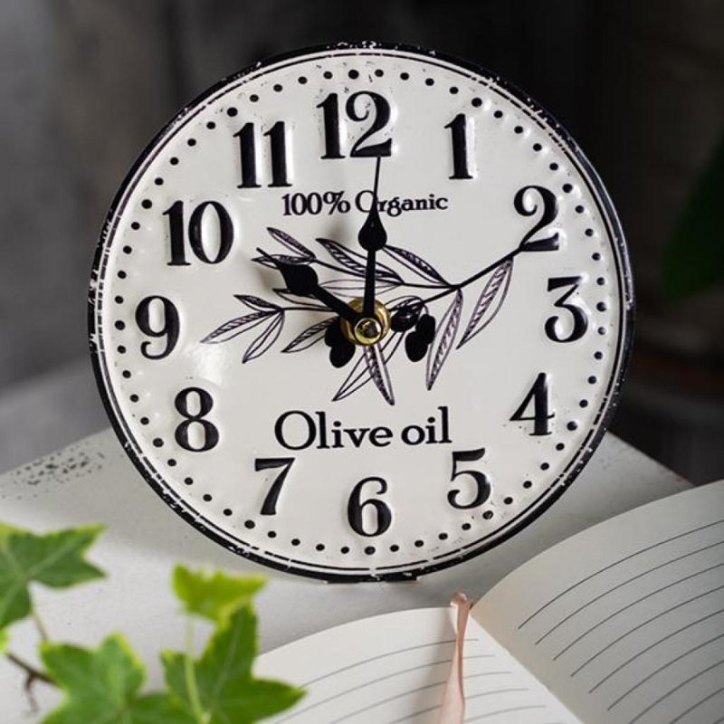 Horloge de table, huile d'olive