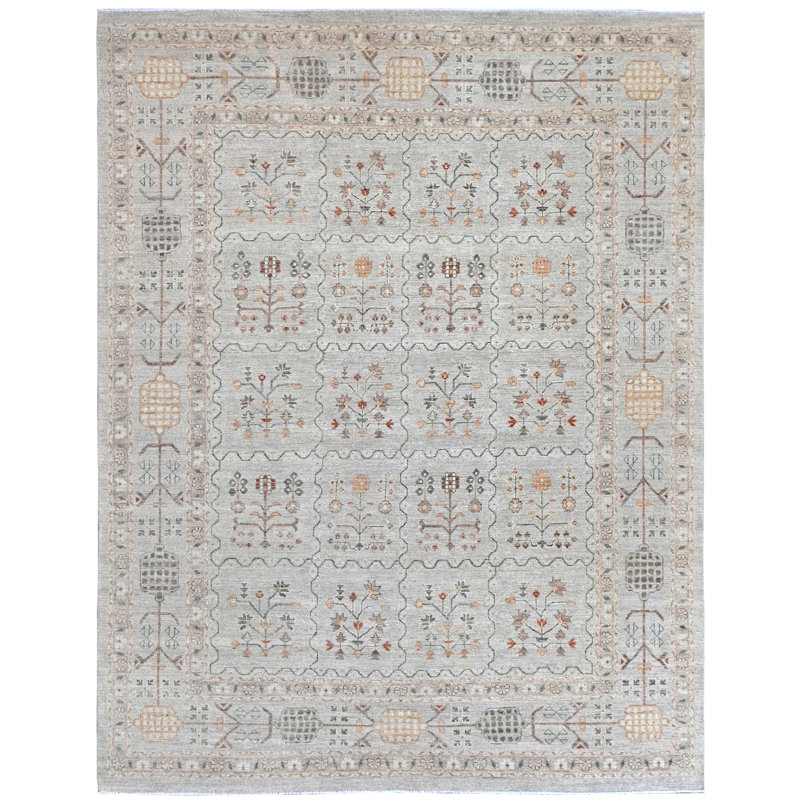 Hand Knotted Wool Area Rug in Cream