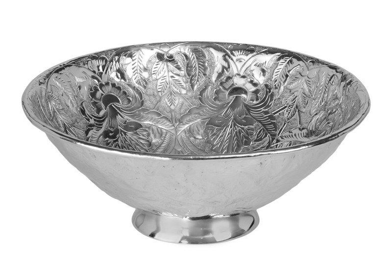Borgata Handmade Metal Decorative Bowl - Set of 1