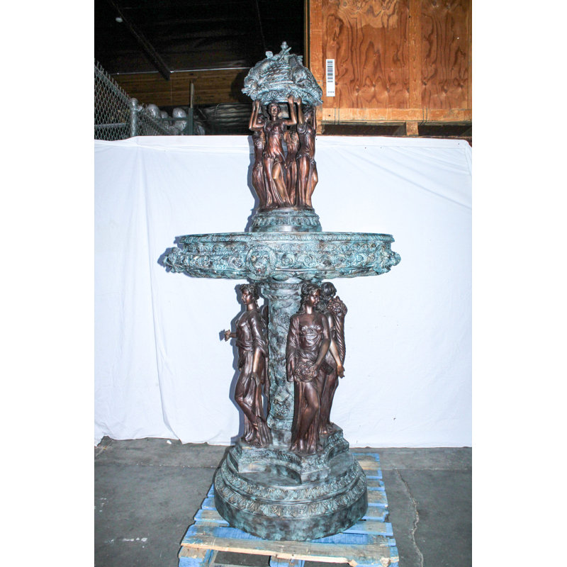 Fontaine quatre saisons géante en bronze avec finition patinée 48 po x 48 po x H 98 po