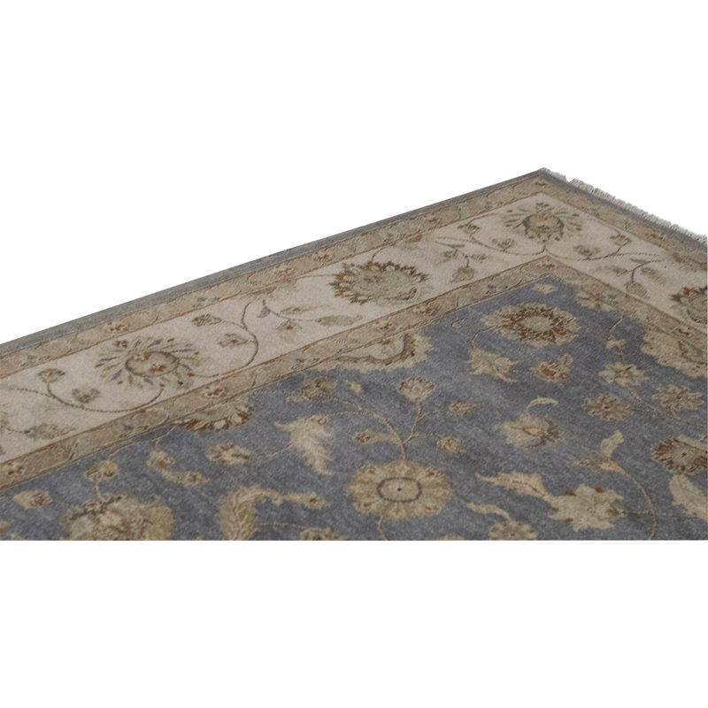 Tapis vert / ivoire / mauve de haute qualité noué à la main