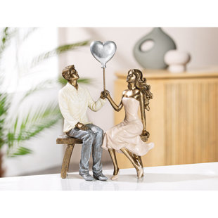 People Figurines & Sculptures