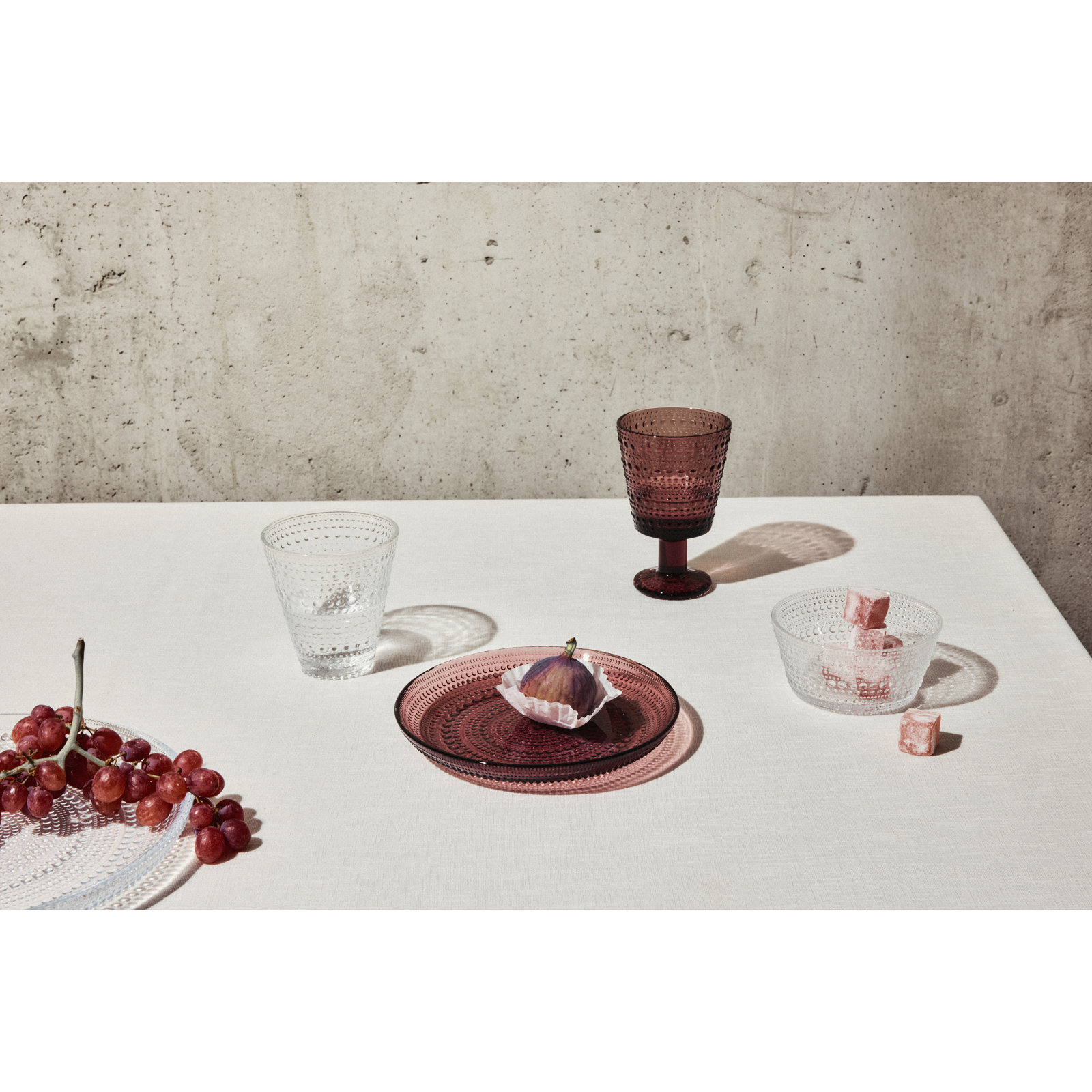 Kastehelmi 6.69" Appetizer Plate, Purple