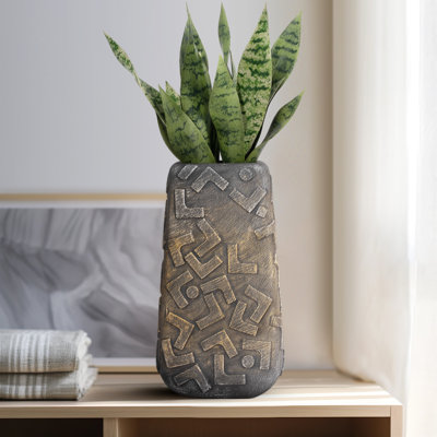 Bebir Shapes Ceramic Vase
