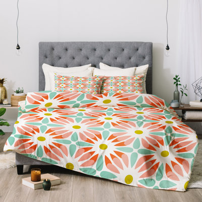 Traditional Polyester Floral Comforter