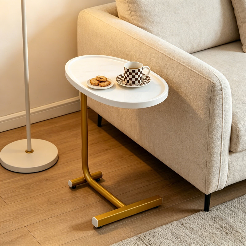 Table de bout moderne en forme de C avec plateau ovale et base en métal, Blanc